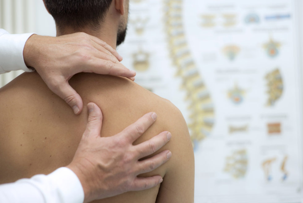 What does a chiropractor do Dr Kelly Duffner Best Cincinnati Chiropractor Near Me